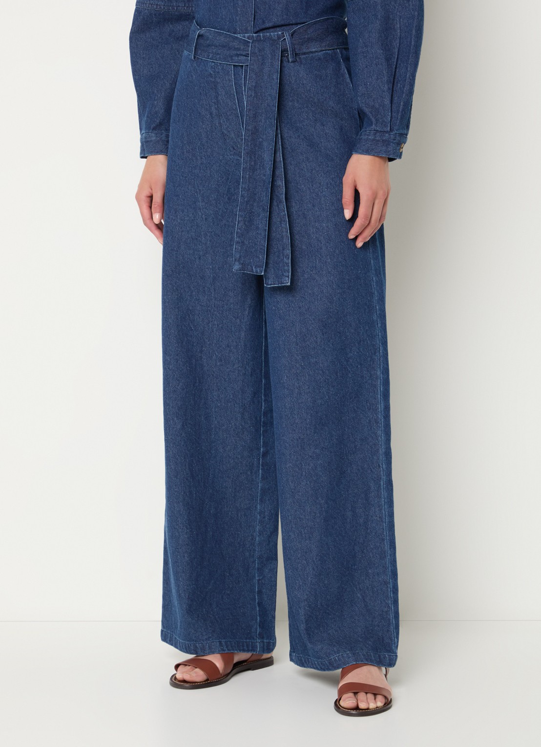 Modström Possym high waist wide leg jeans met elastische band en strikceintuur - detail indigo