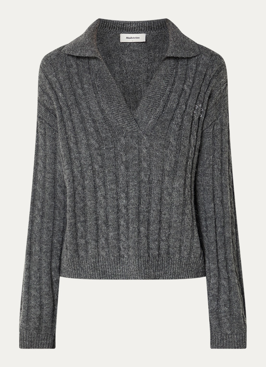 Modström Rise kabelgebreide polo in alpaca wolblend  - voorkant donkergrijs