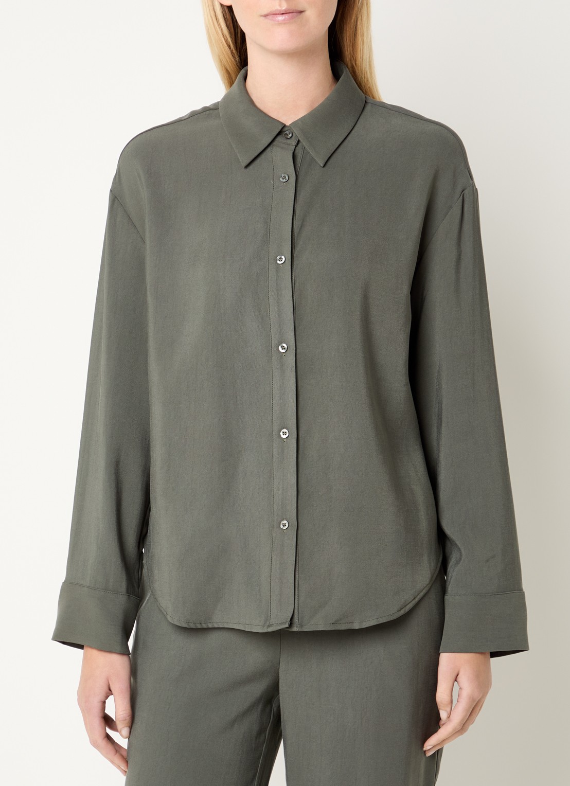 Modström Sebastian blouse met kraag - detail 2 legergroen