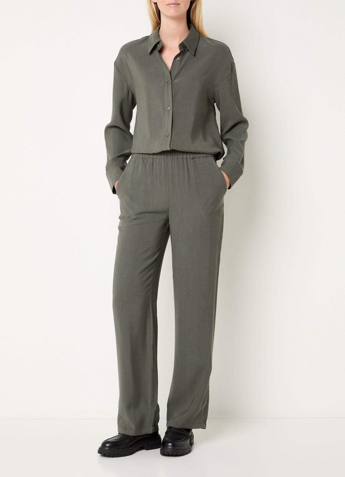 Modström Sebastian blouse met kraag - voorkant 4 legergroen