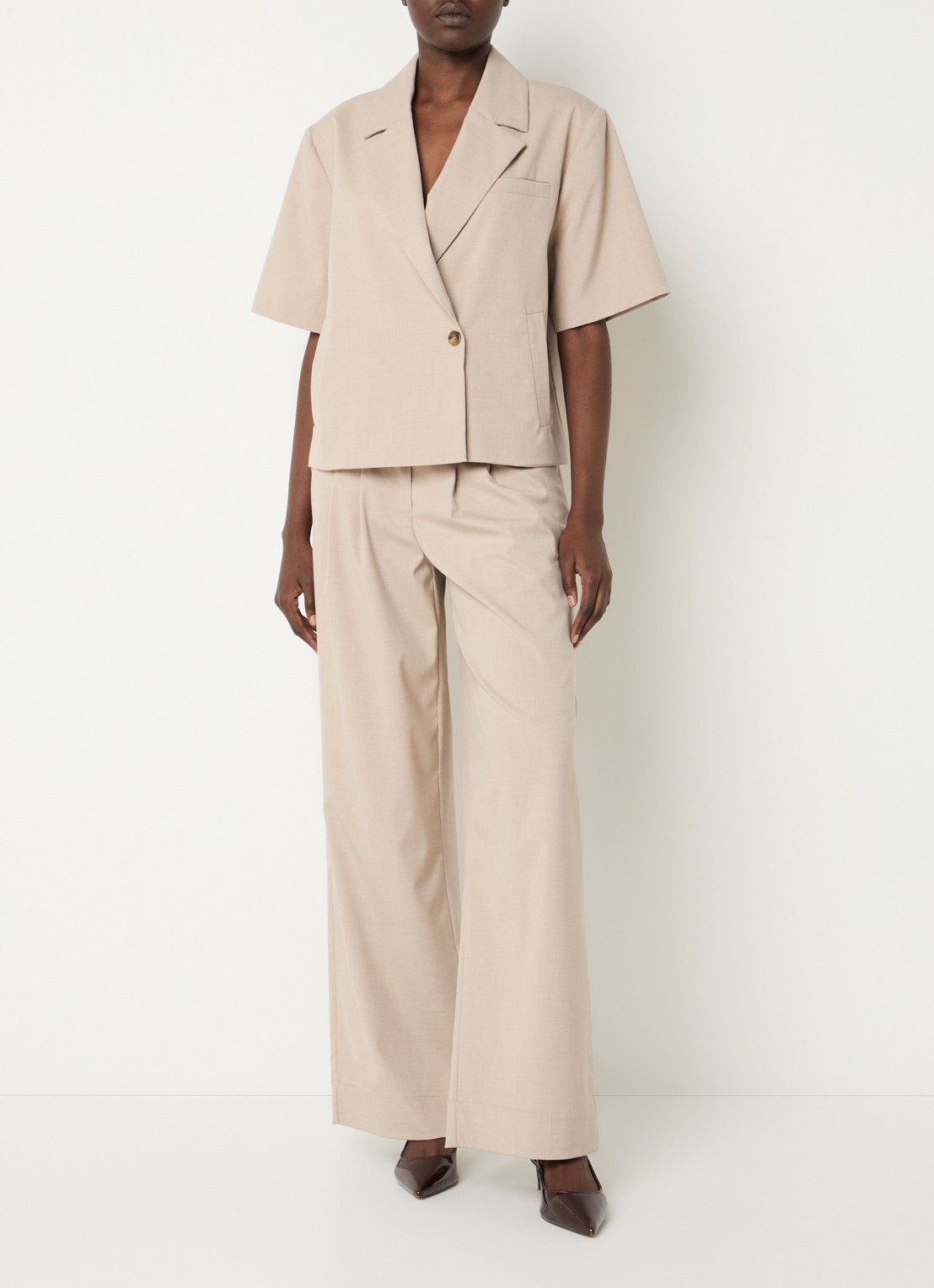 Modström Tuesday high waist loose fit pantalon met steekzakken - voorkant 4 beige