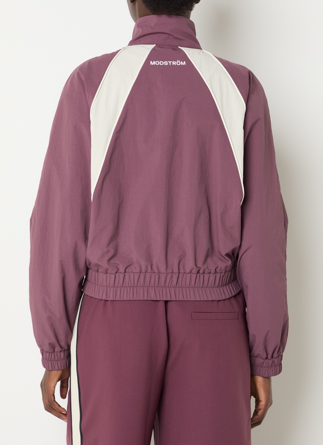 Modström Volmermd jack met opstaande kraag - achterkant 4 aubergine