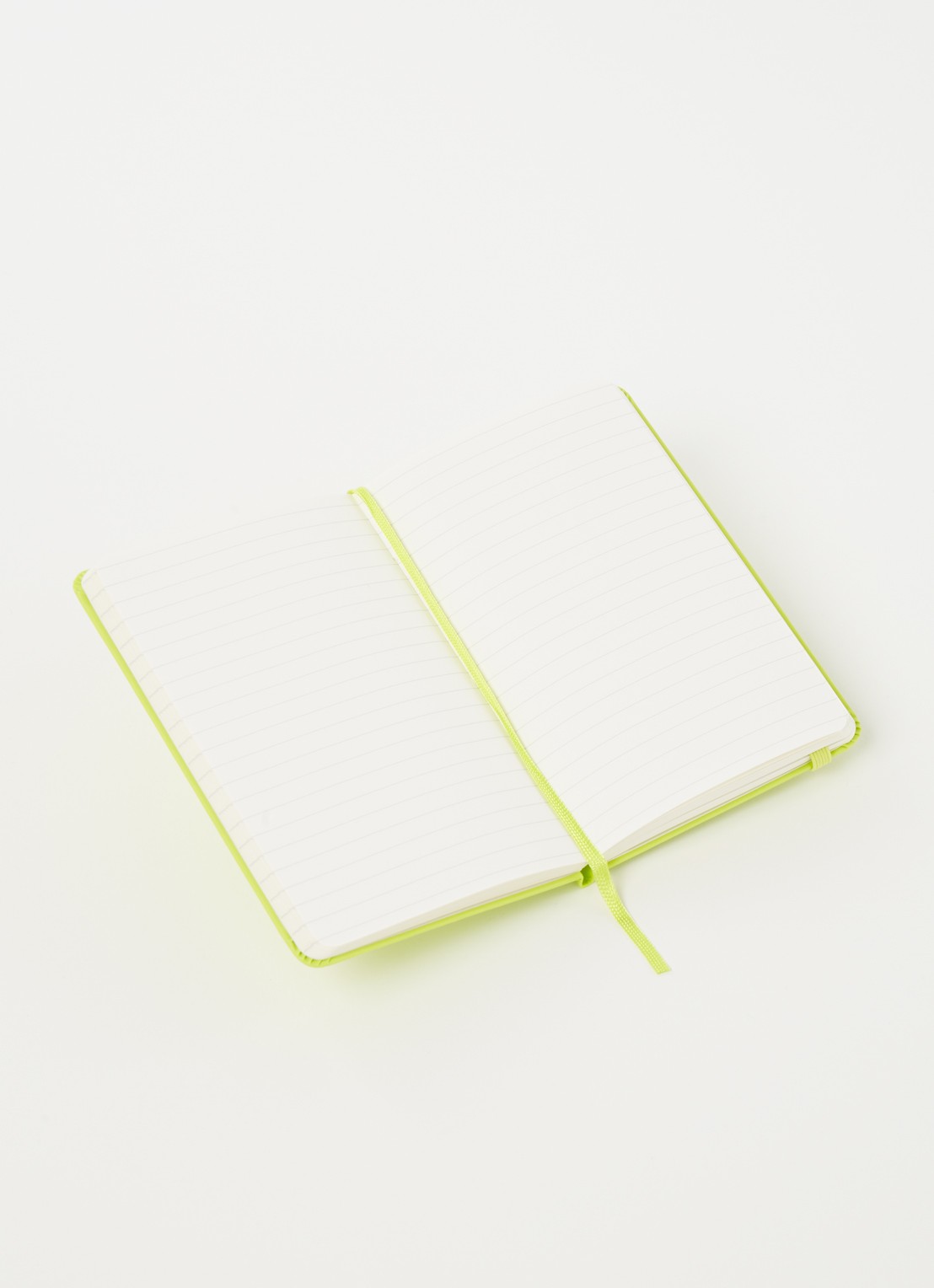 Moleskine Classic Pocket gelinieerd notitieboek 14 x 9 cm - detail lime