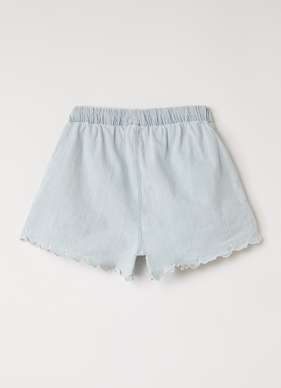 Molo Addie wide fit korte broek van chambray - voorkant 3 lichtblauw