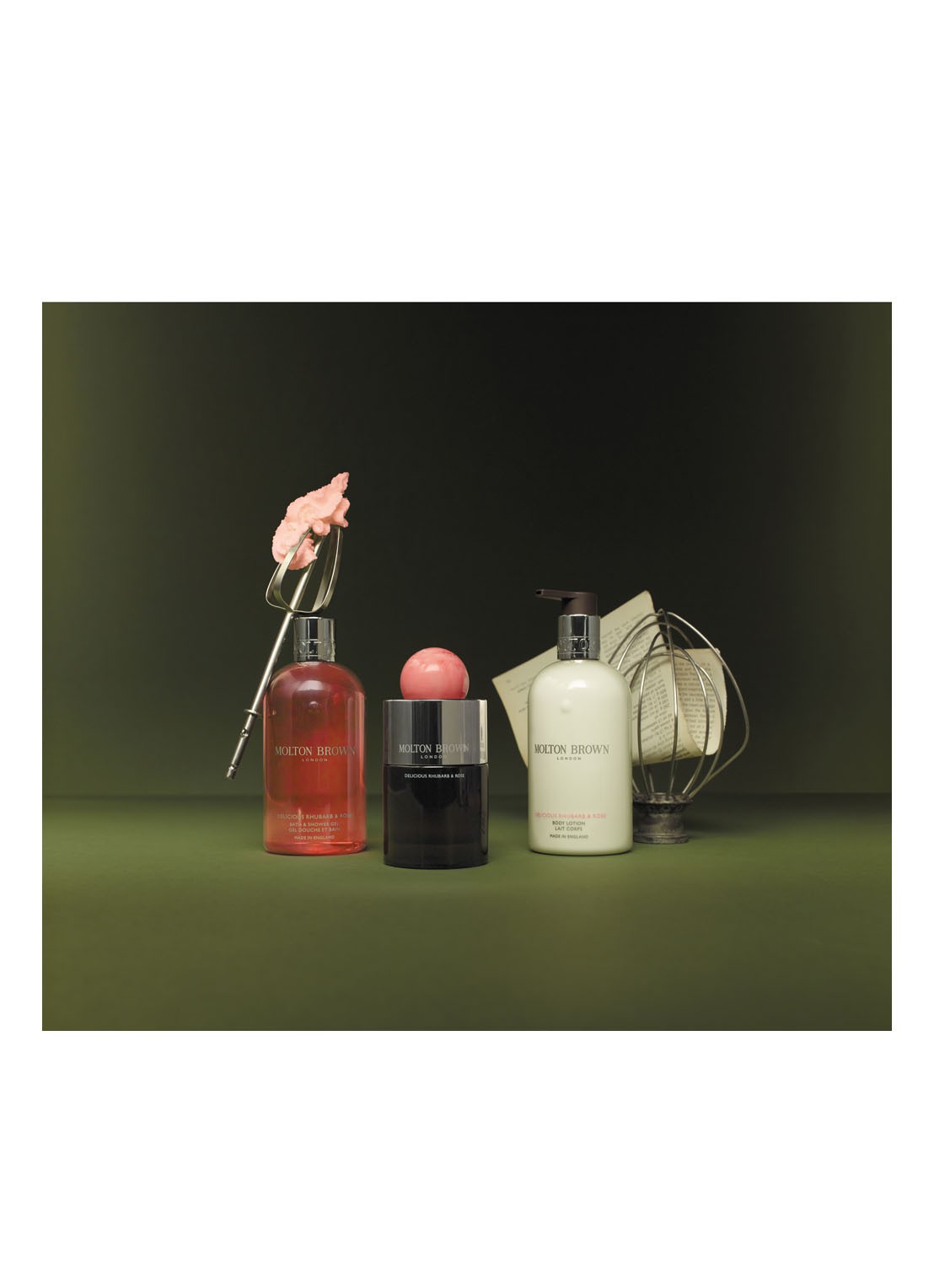 Molton Brown Delicious Rhubarb & Rose Eau de Parfum - detail 6 undefined