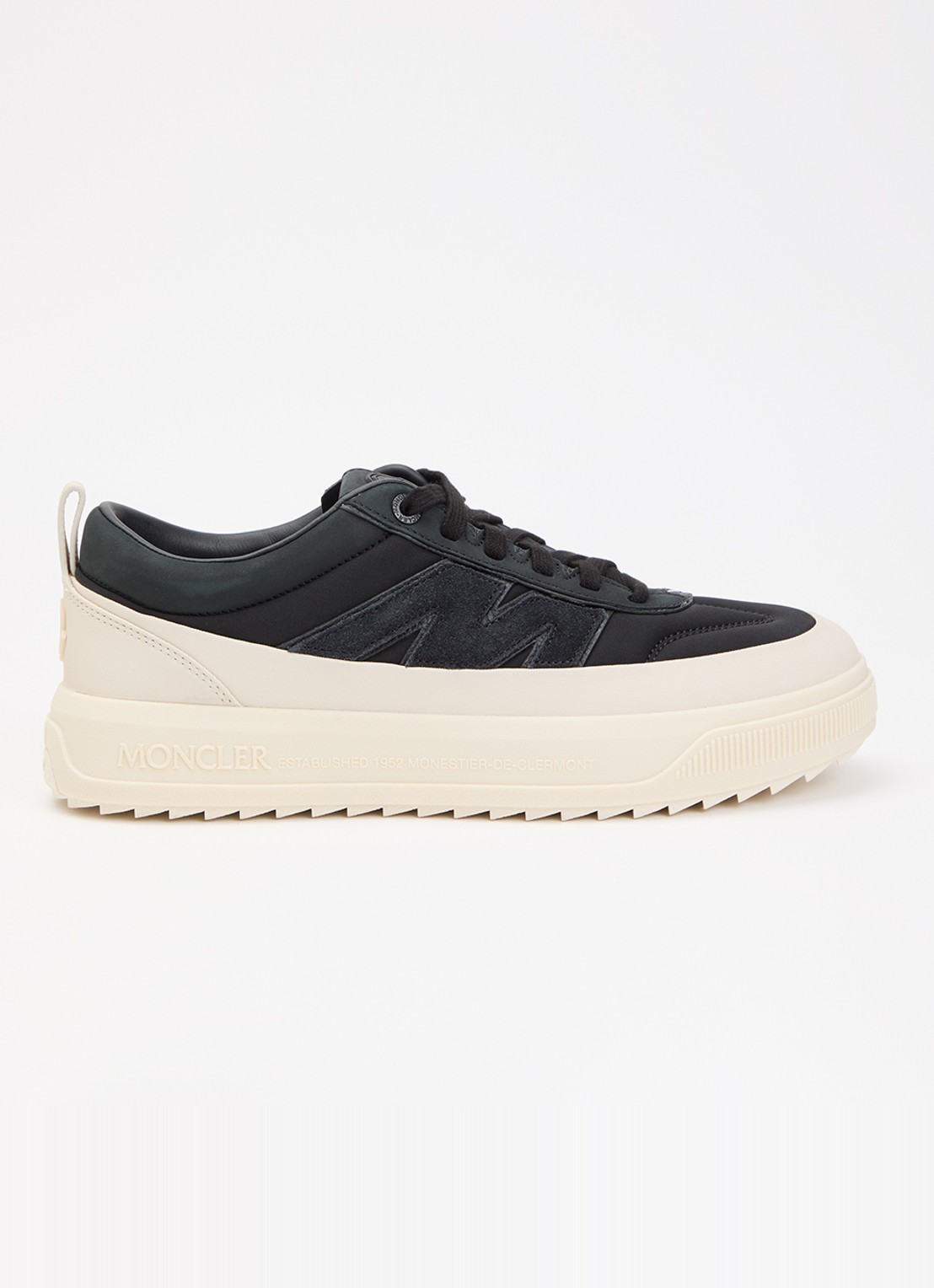 Moncler Altive sneaker met nubuck details - voorkant zwart