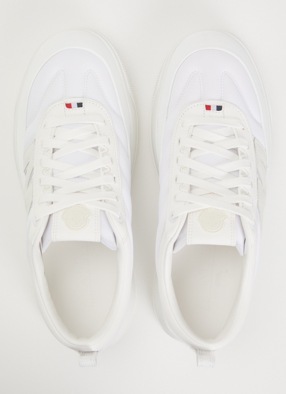Moncler Altive sneaker met nubuck details - detail 2 wit