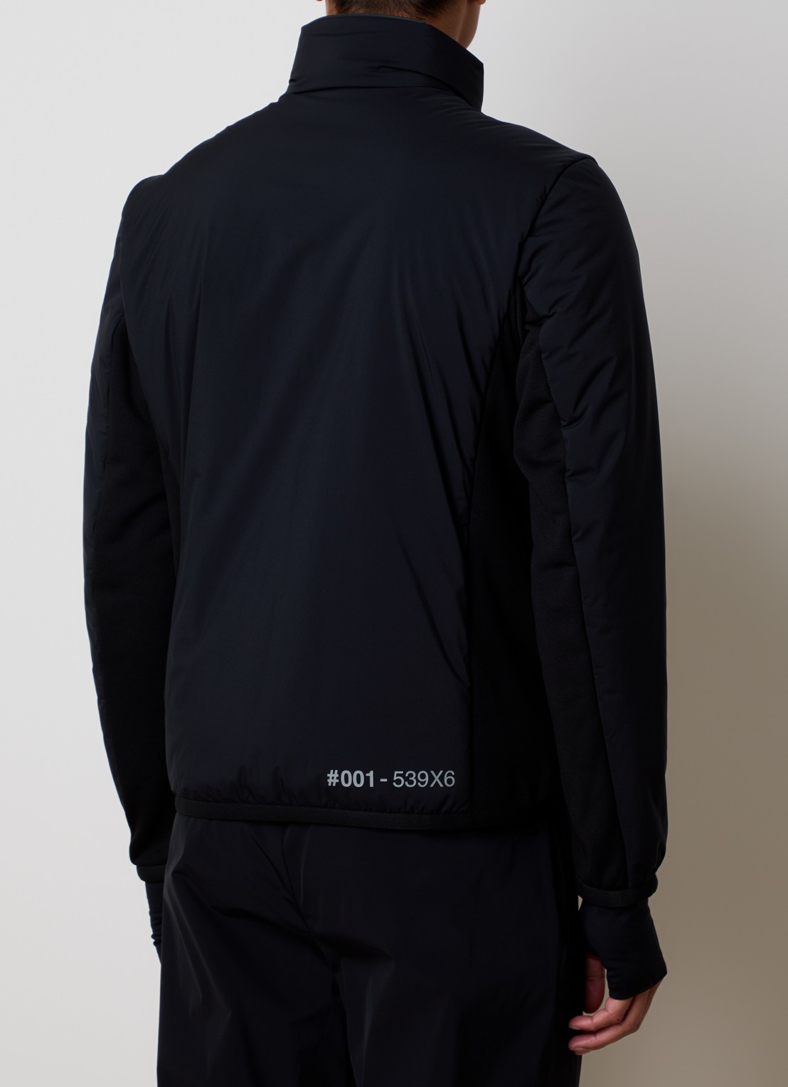 Moncler Araripe gewatteerd jack met donsvulling en waterafstotende coating - achterkant 6 zwart