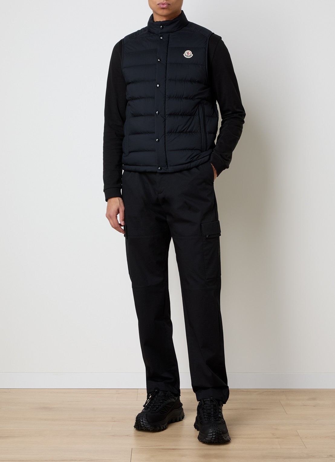 Moncler Barthe gewatteerde bodywarmer met donsvulling en logo - voorkant 6 zwart
