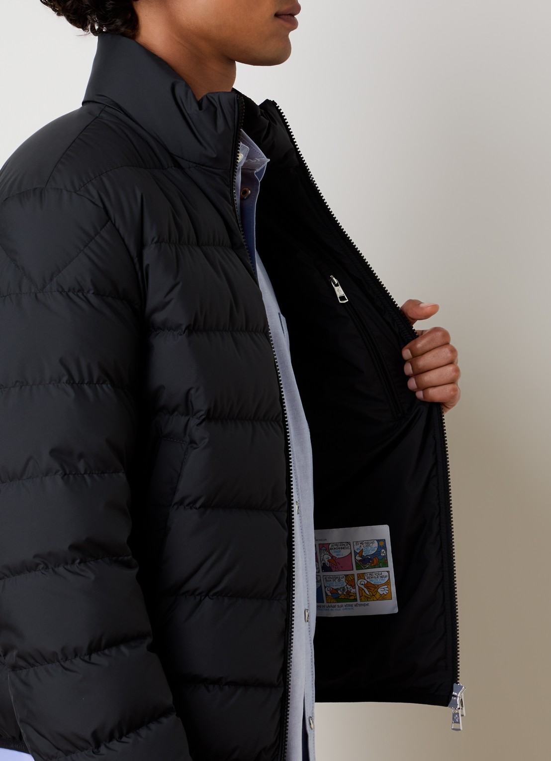 Moncler Baudinet puffer jack met donsvulling en logo - detail 5 zwart