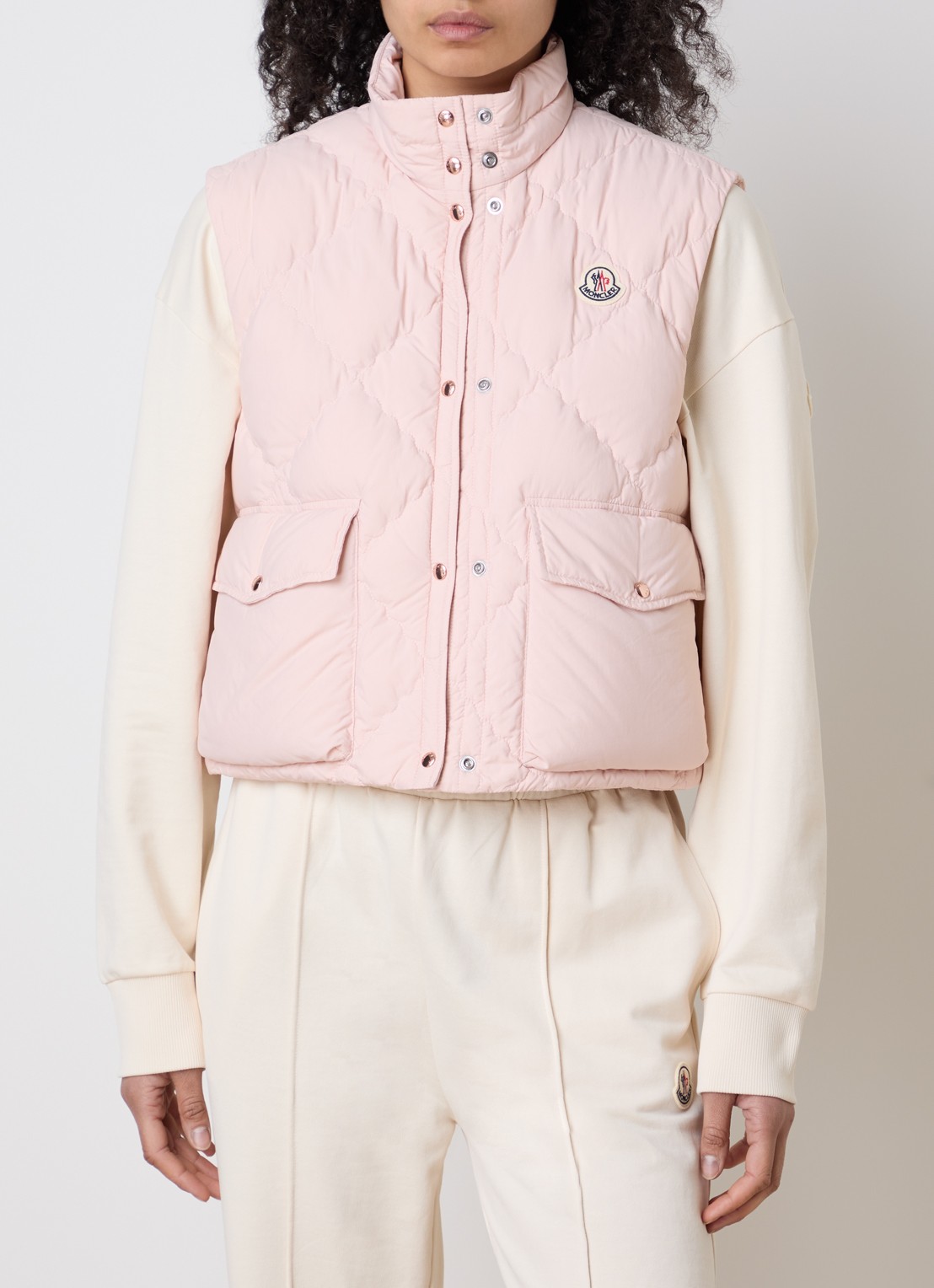 Moncler Biosis gewatteerde bodywarmer met donsvulling - detail 3 lichtroze
