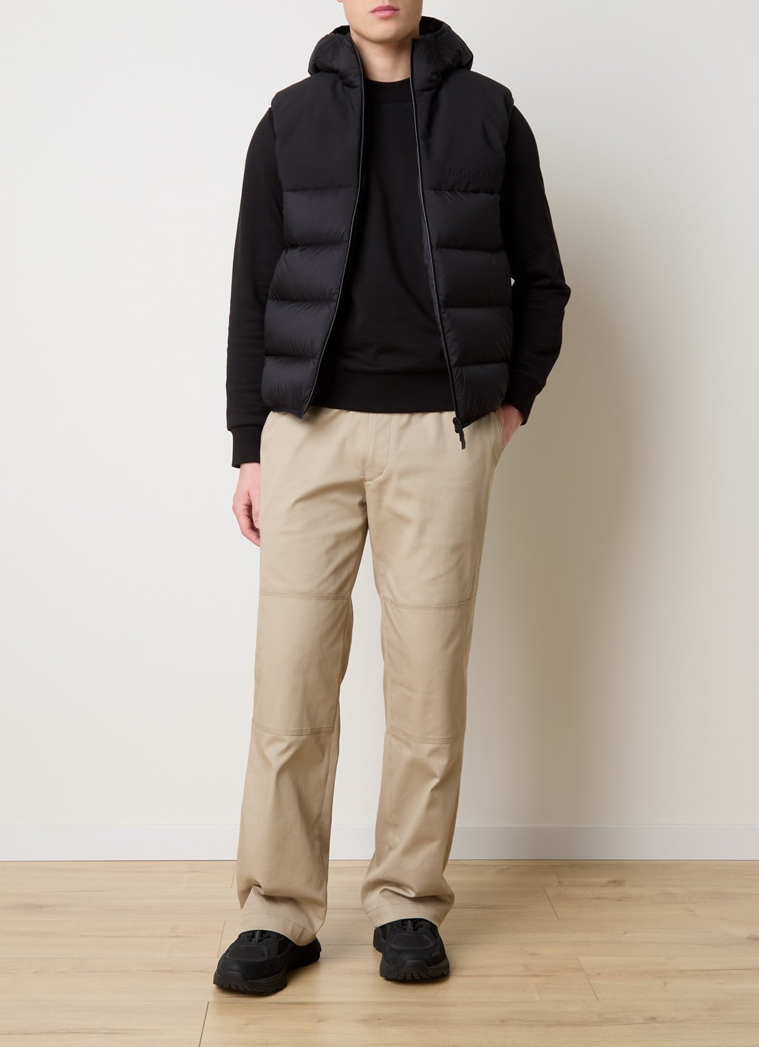 Moncler Bresse gewatteerde bodywarmer met donsvulling en capuchon - voorkant 6 zwart