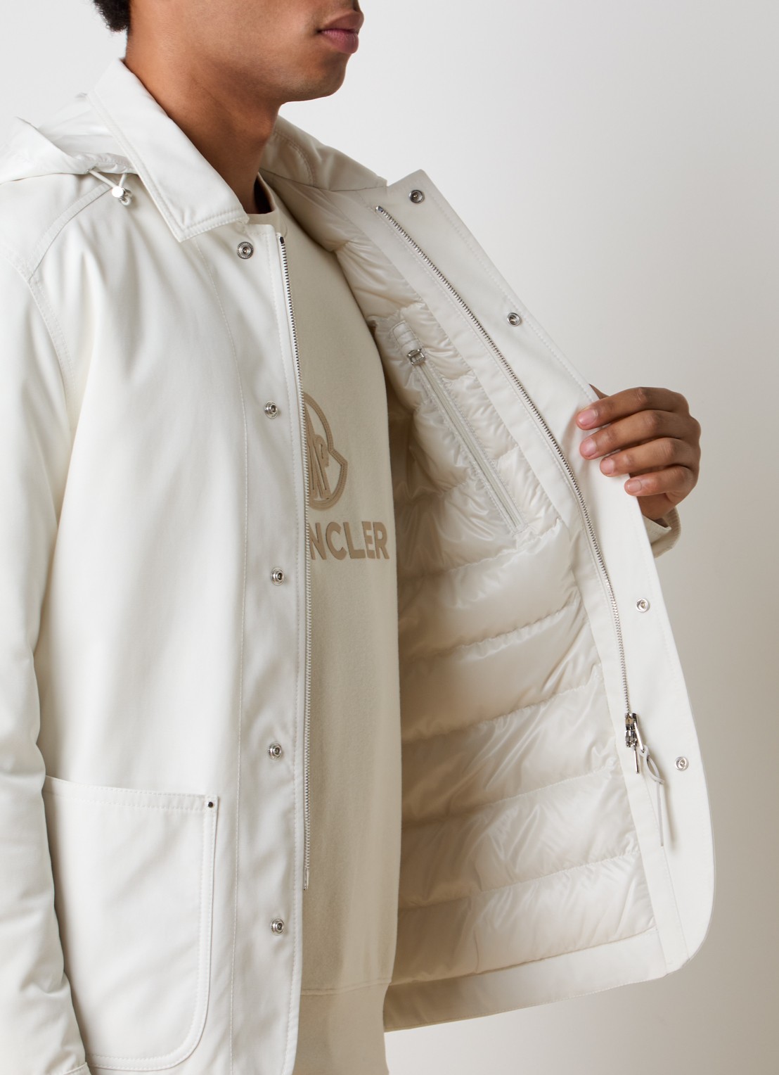 Moncler Buffaure gewatteerd jack met afneembare capuchon - detail 3 gebroken wit