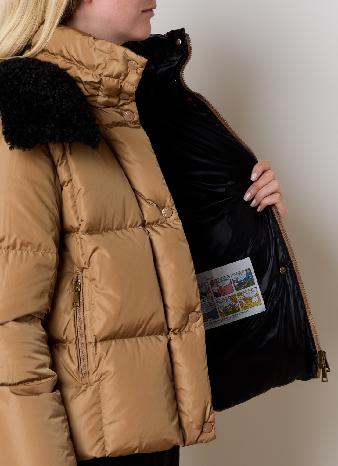 Moncler Castelnou puffer jack met afneembare capuchon - detail 5 camel
