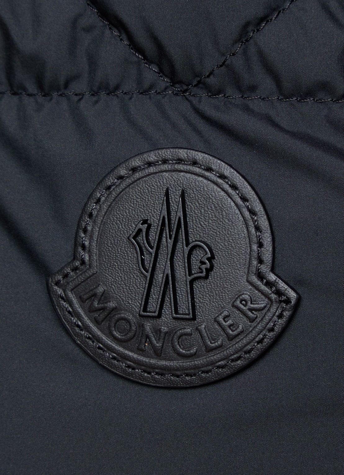 Moncler Chinon puffer jack met borstzak en donsvulling - detail 6 zwart