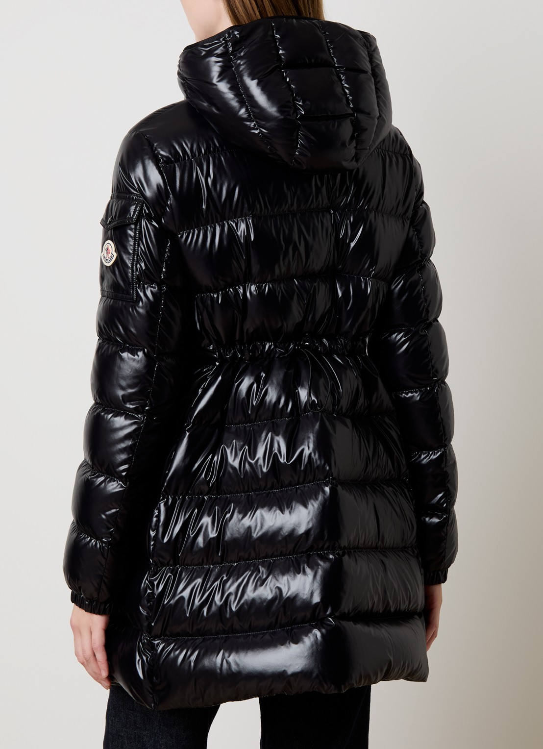 Moncler Courcelle longline puffer jas met glanzende finish en logo - achterkant 3 zwart