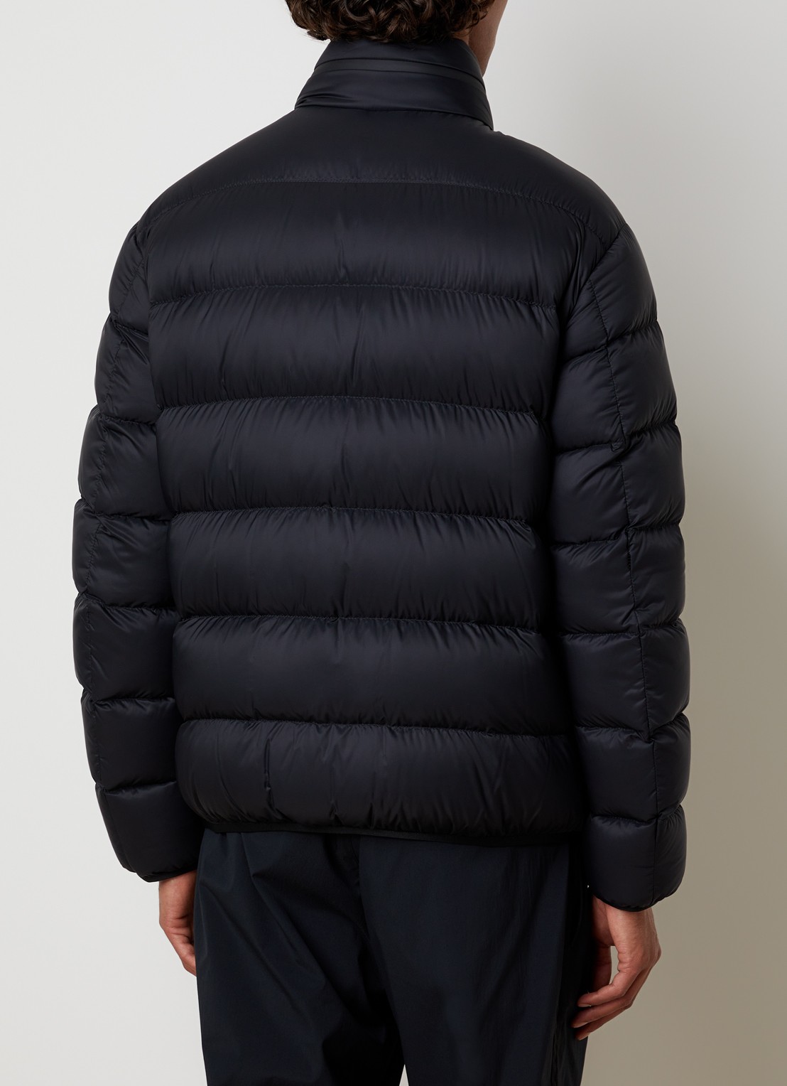 Moncler Dalalven puffer jack met donsvulling en opbergbare capuchon - achterkant 3 zwart