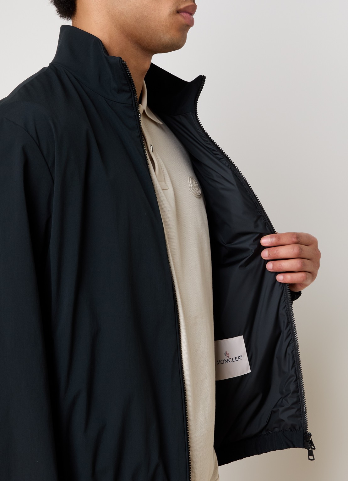 Moncler Danby bomberjack met steekzakken - detail 3 zwart