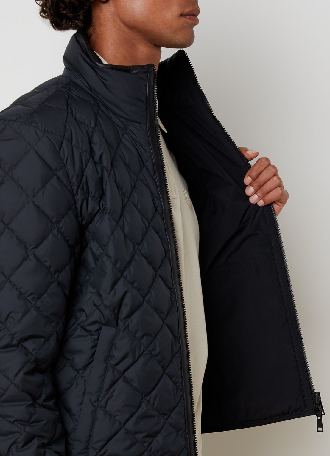Moncler Delviane gewatteerd jack met donsvulling en quiltpatroon  - detail 2 zwart