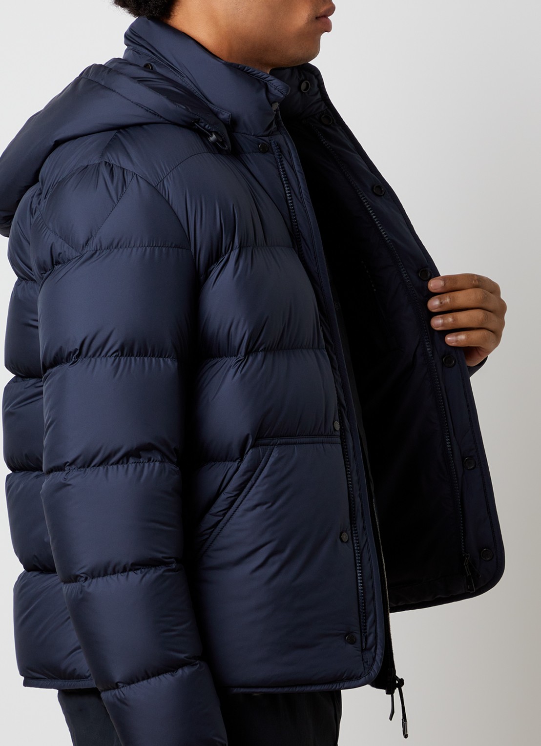 Moncler Edit puffer jack met donsvulling en steekzakken - detail 5 donkerblauw