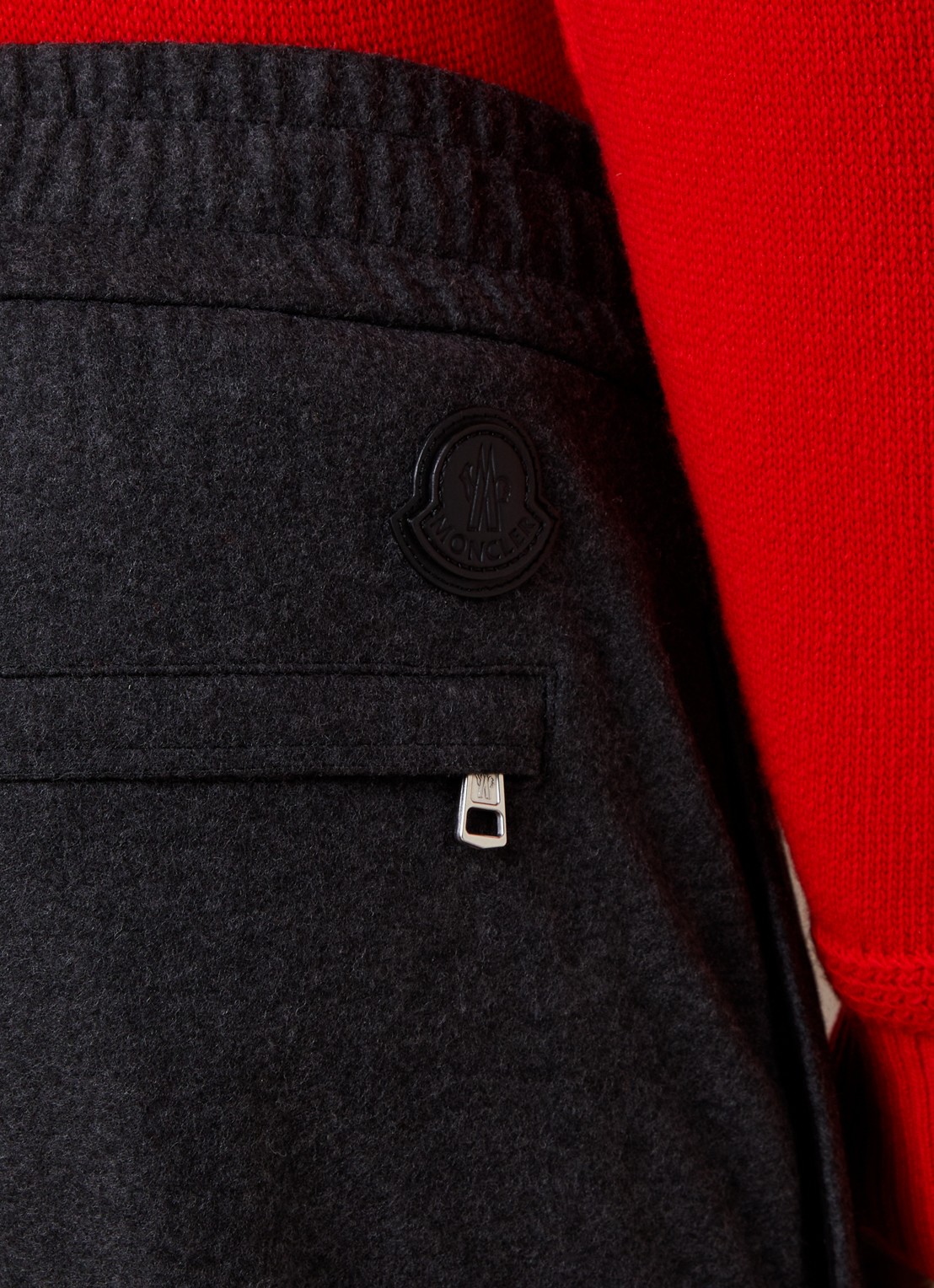 Moncler Edit slim fit pantalon met steekzakken - detail 6 antraciet