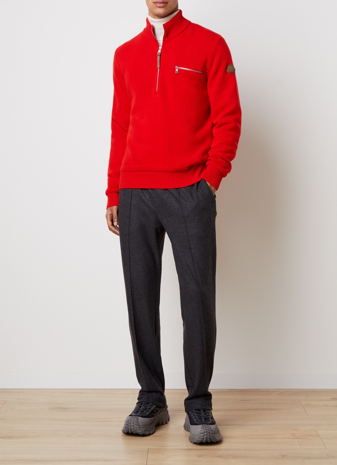Moncler Edit slim fit pantalon met steekzakken - voorkant 3 antraciet
