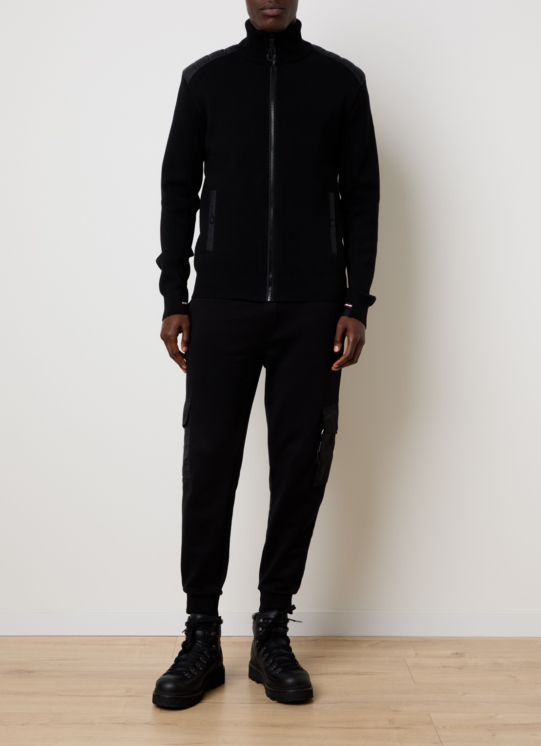 Moncler Fijngebreid vest van scheerwol met donsvulling - voorkant 3 zwart