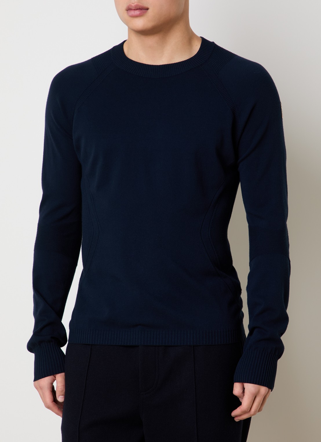 Moncler Fijngebreide trui met logo - detail donkerblauw