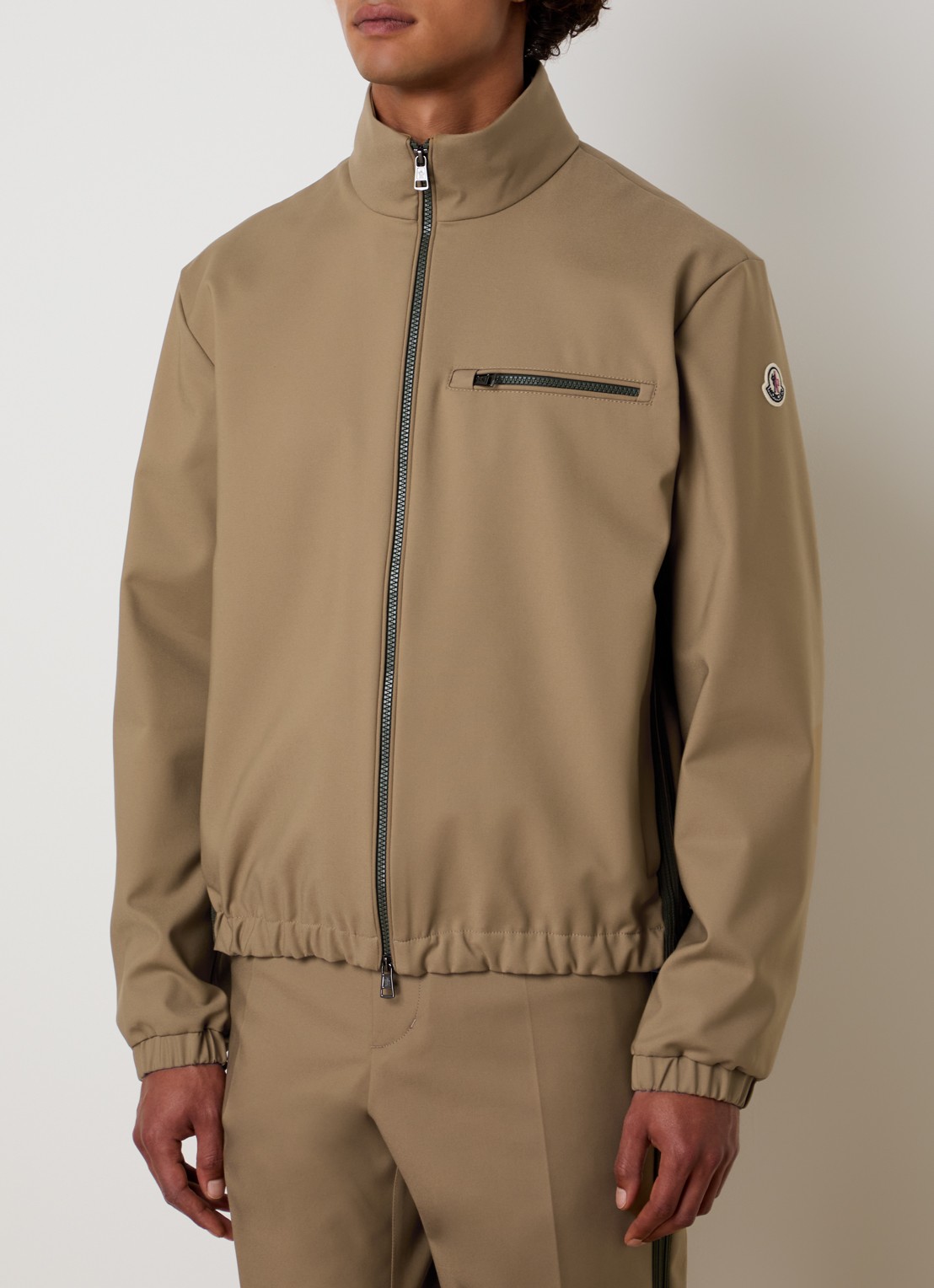 Moncler Fourioun jack met ritszakken en logo - detail 2 zand