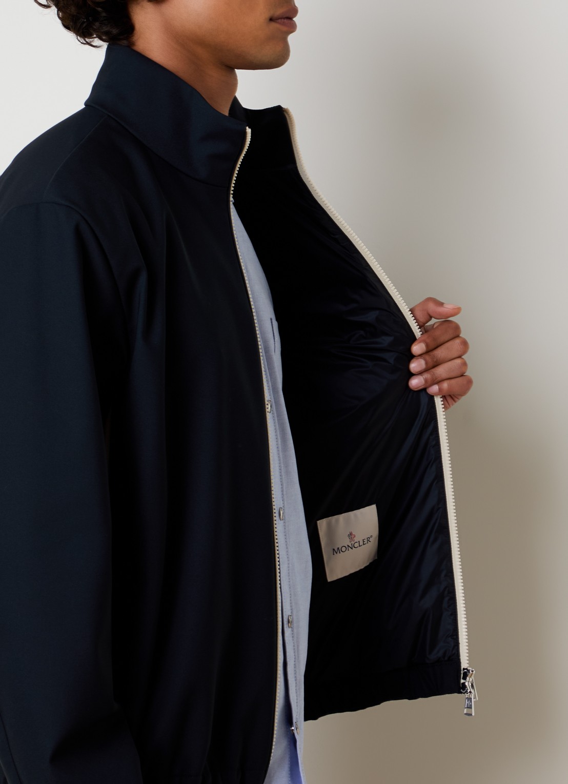 Moncler Fourioun jack met ritszakken en logo - detail 4 donkerblauw