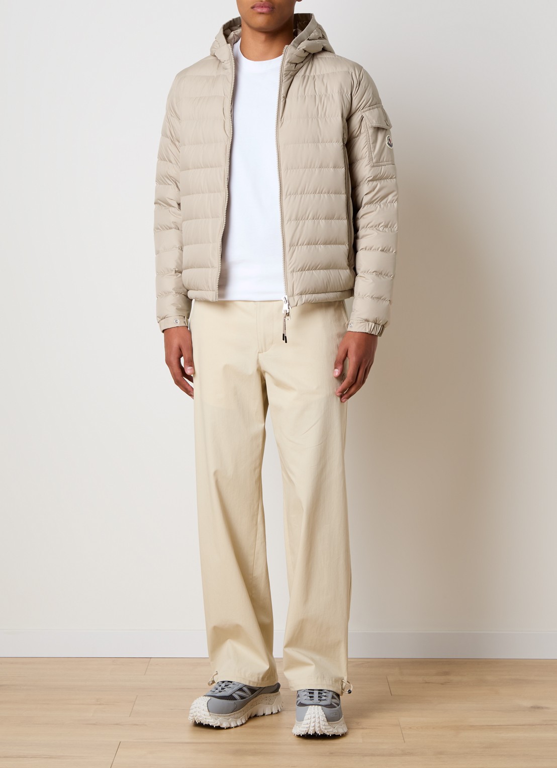 Moncler Galion gewatteerd jack met donsvulling en capuchon - voorkant 5 beige