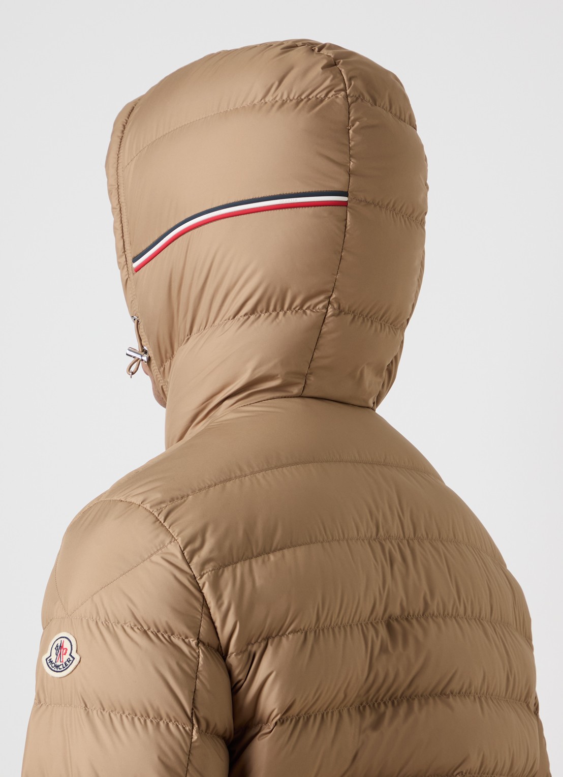 Moncler Gewatteerde jas met donsvulling en capuchon - detail 5 zand