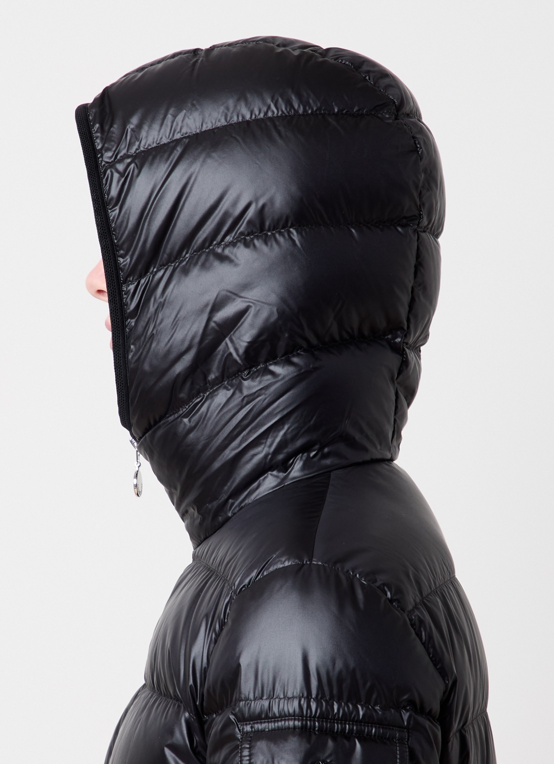 Moncler Gles gewatteerd jack met donsvulling en capuchon - detail 4 zwart