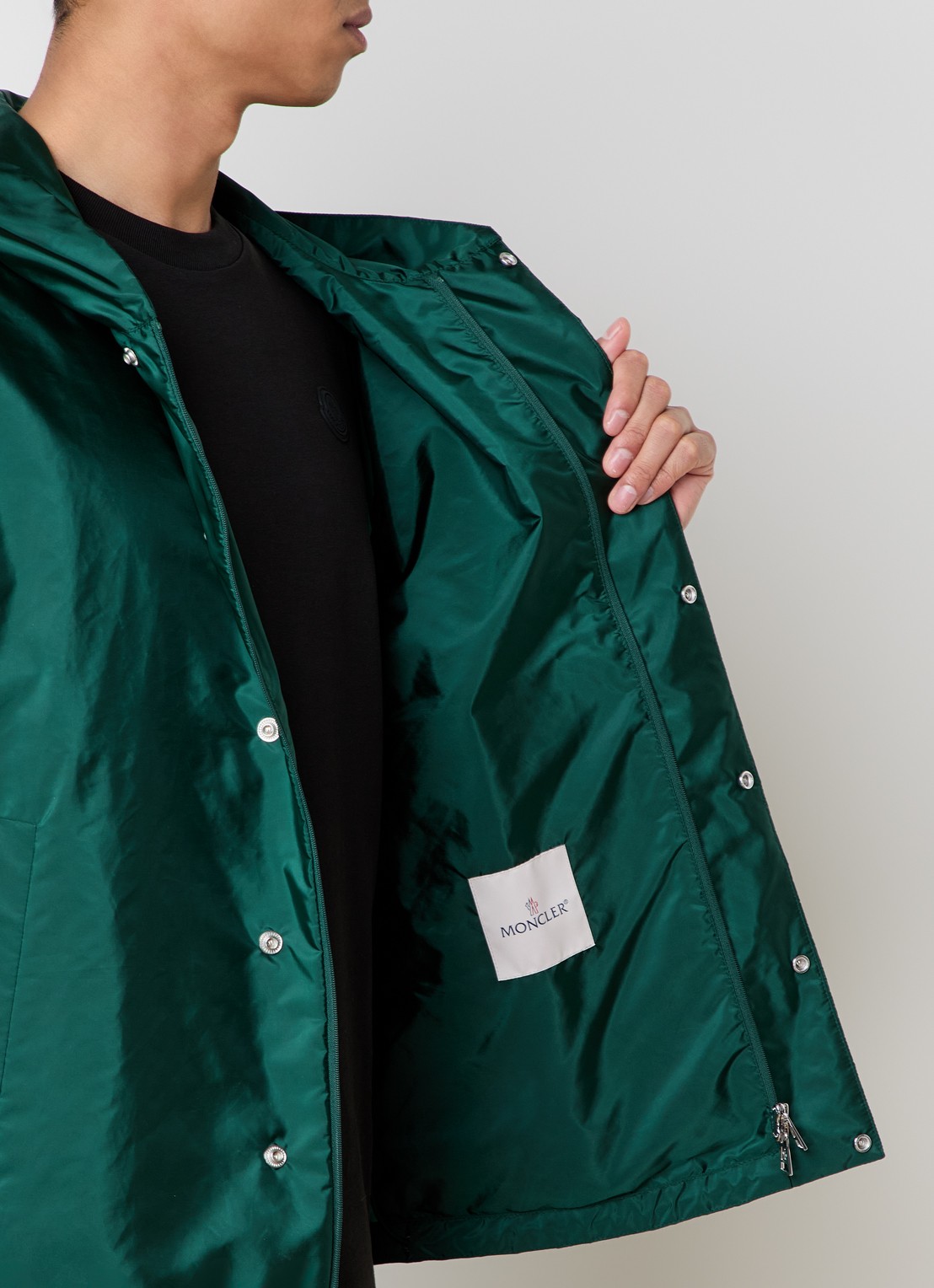 Moncler Grandans windjack met capuchon en steekzakken - detail 4 donkergroen