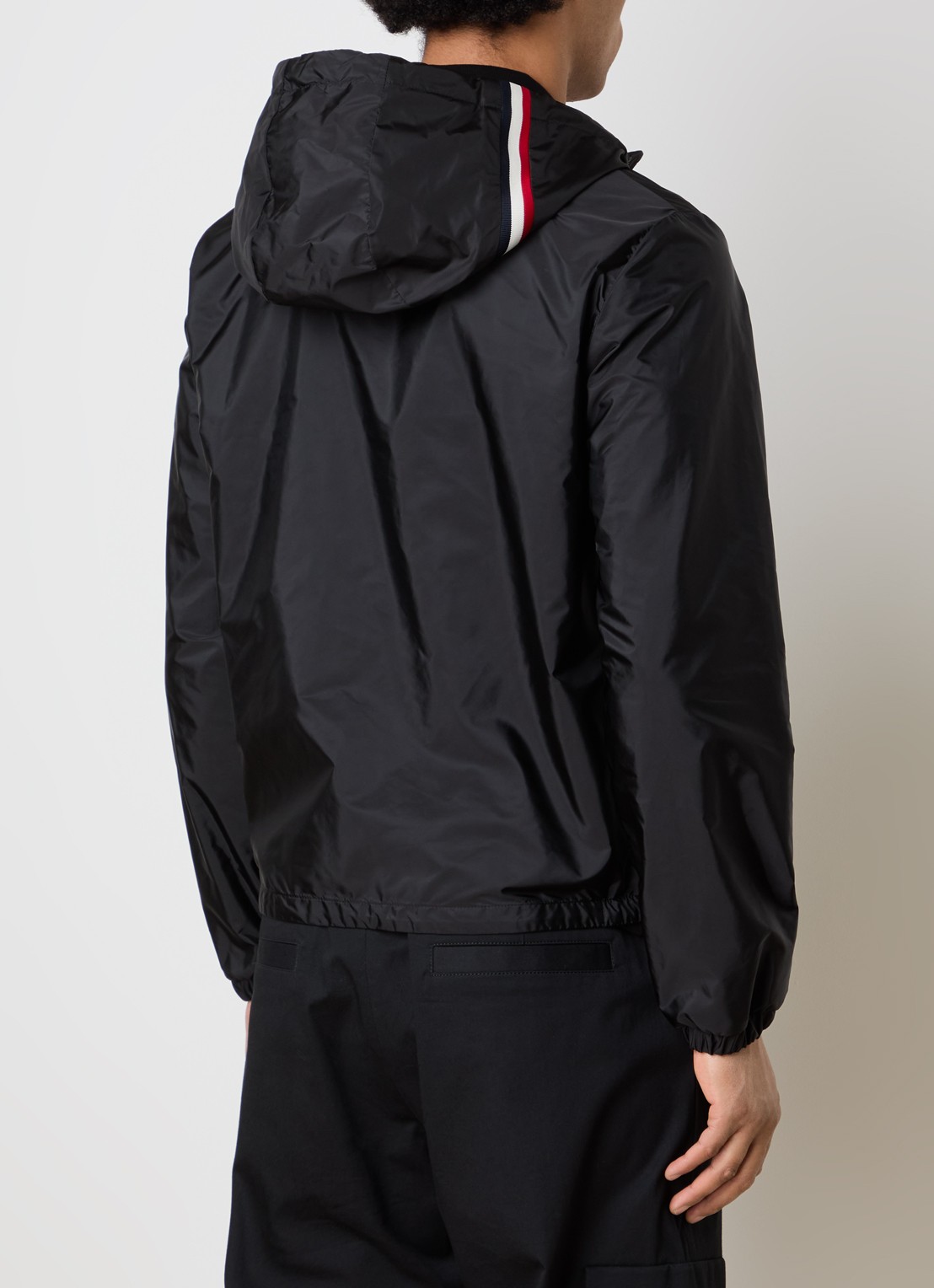 Moncler Grimpeurs windjack met capuchon en steekzakken - achterkant zwart