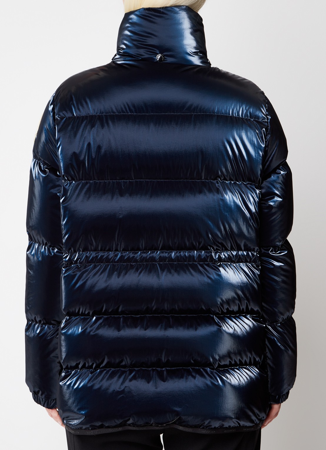 Moncler Herault puffer jack met donsvulling en glanzende finish - achterkant donkerblauw
