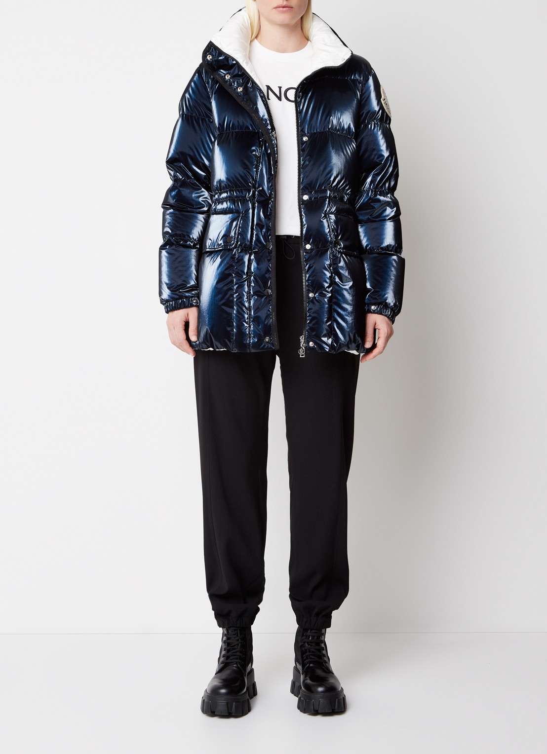 Moncler Herault puffer jack met donsvulling en glanzende finish - voorkant 6 donkerblauw