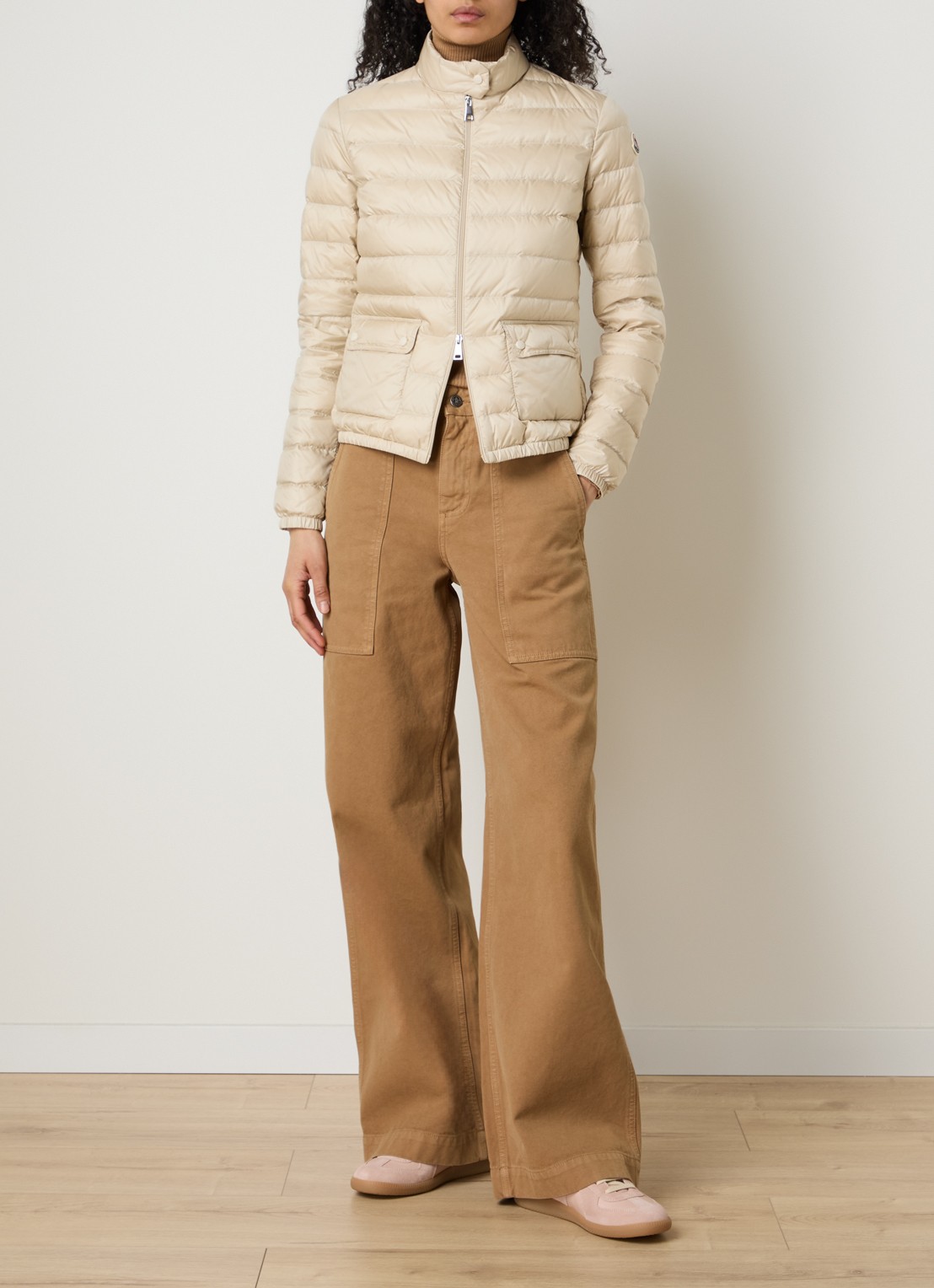 Moncler High waist wide fit broek met steekzakken - voorkant 3 bruin