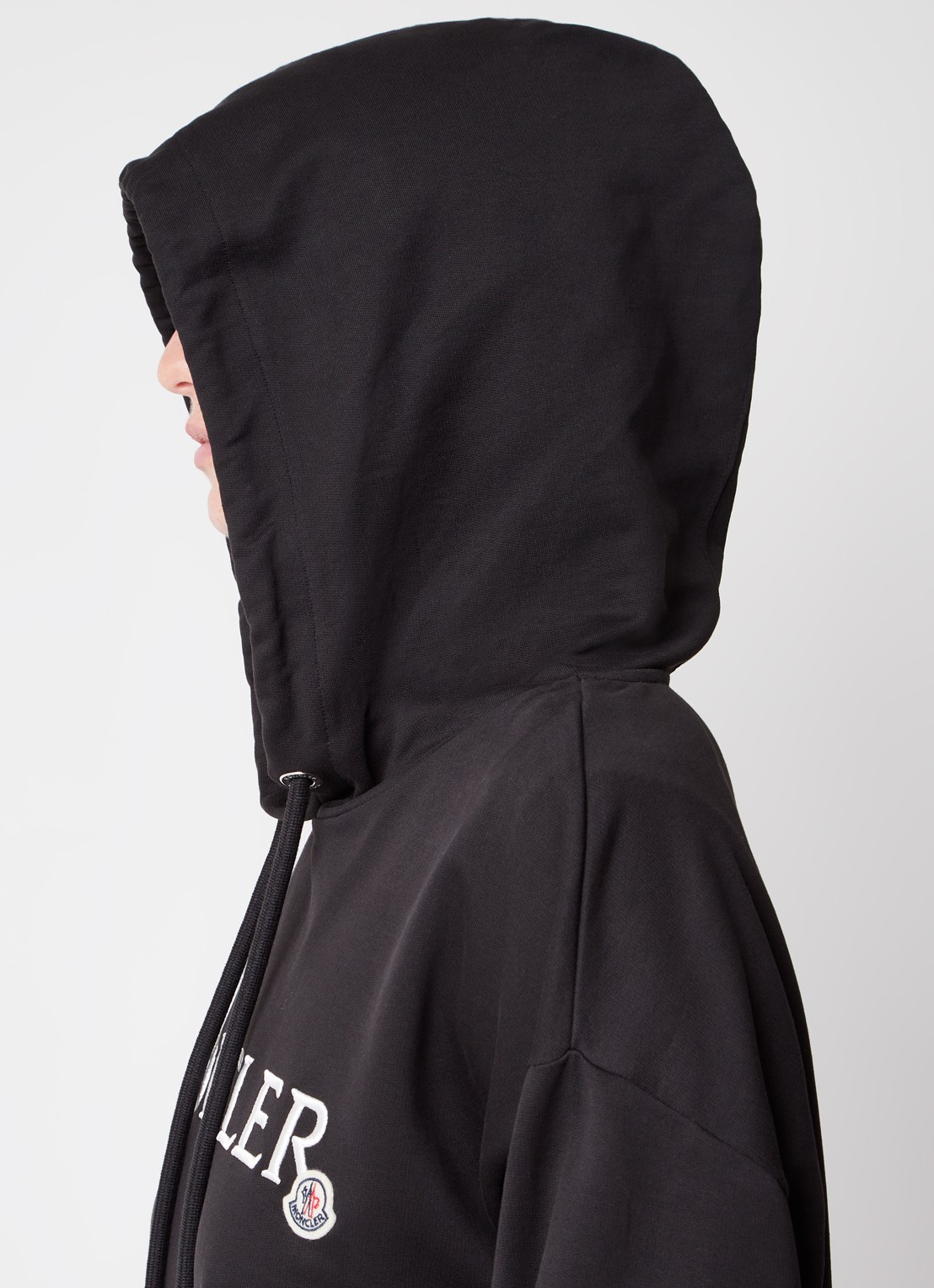 Moncler Hoodie met logoborduring - detail 4 zwart