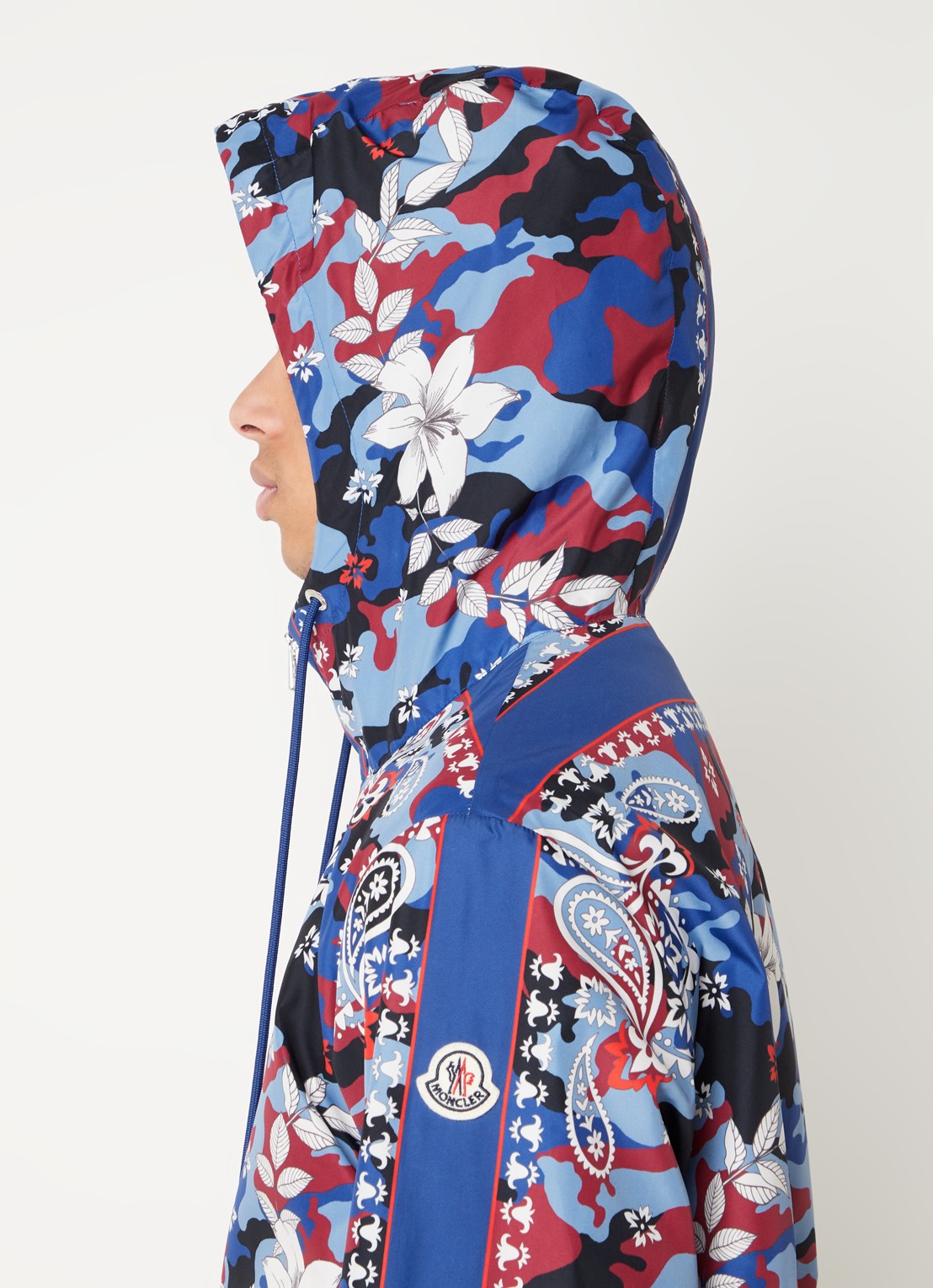 Moncler Hotay oversized fit windjack met paisley dessin • Blauw • de ...