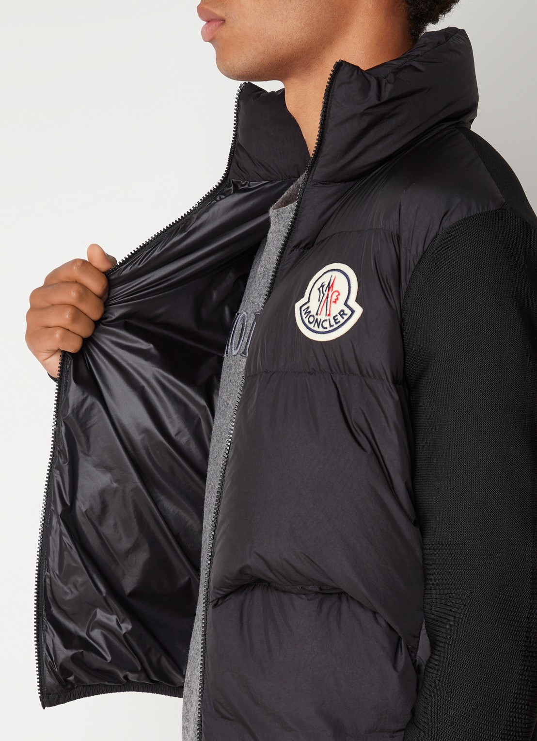Moncler Jack met gewatteerd voorpand en ritszakken - detail 5 zwart