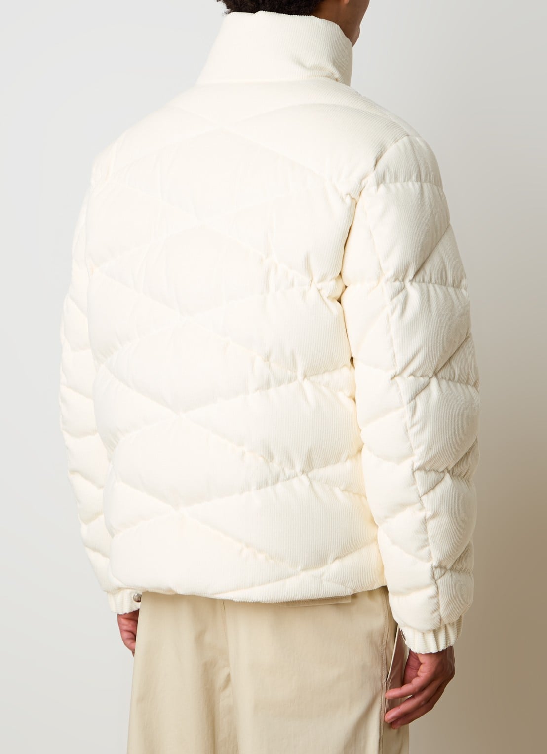 Moncler Kaver puffer jack van corduroy met donsvulling - achterkant 6 gebroken wit
