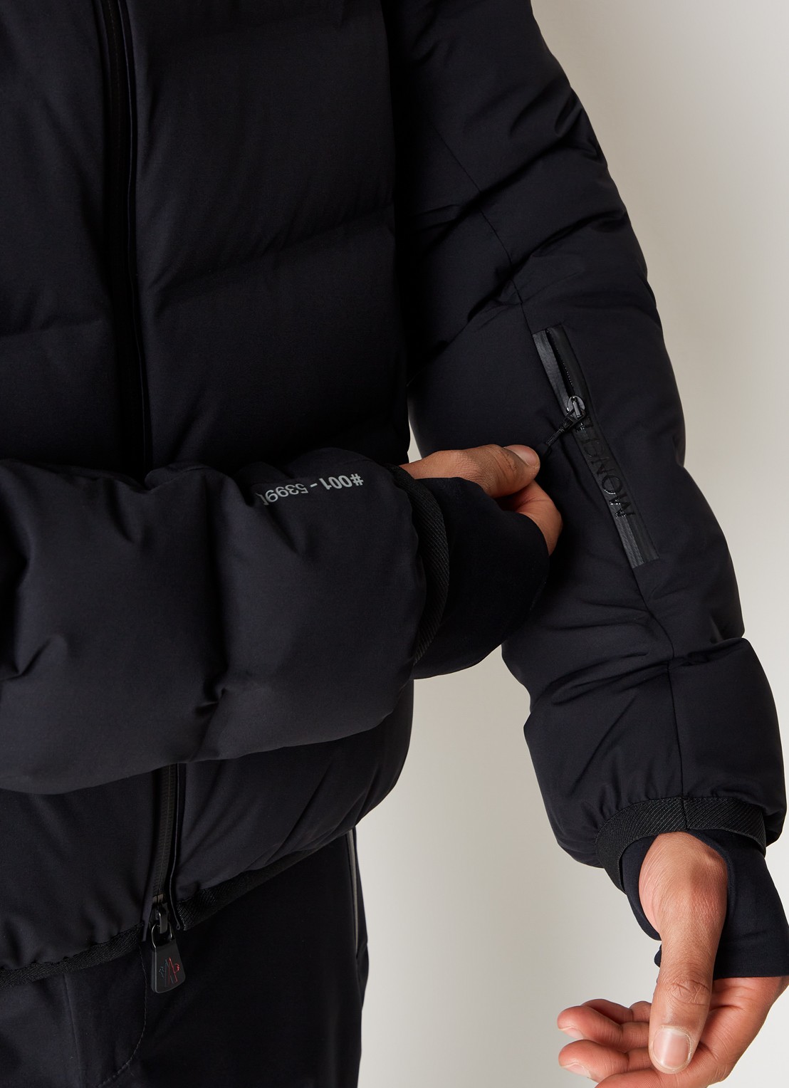 Moncler Lagorai ski-jas met donsvulling en capuchon - detail 2 zwart