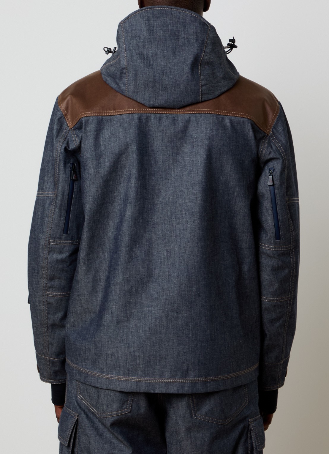 Moncler Langtang ski-jas met capuchon en ritszakken - achterkant 6 indigo