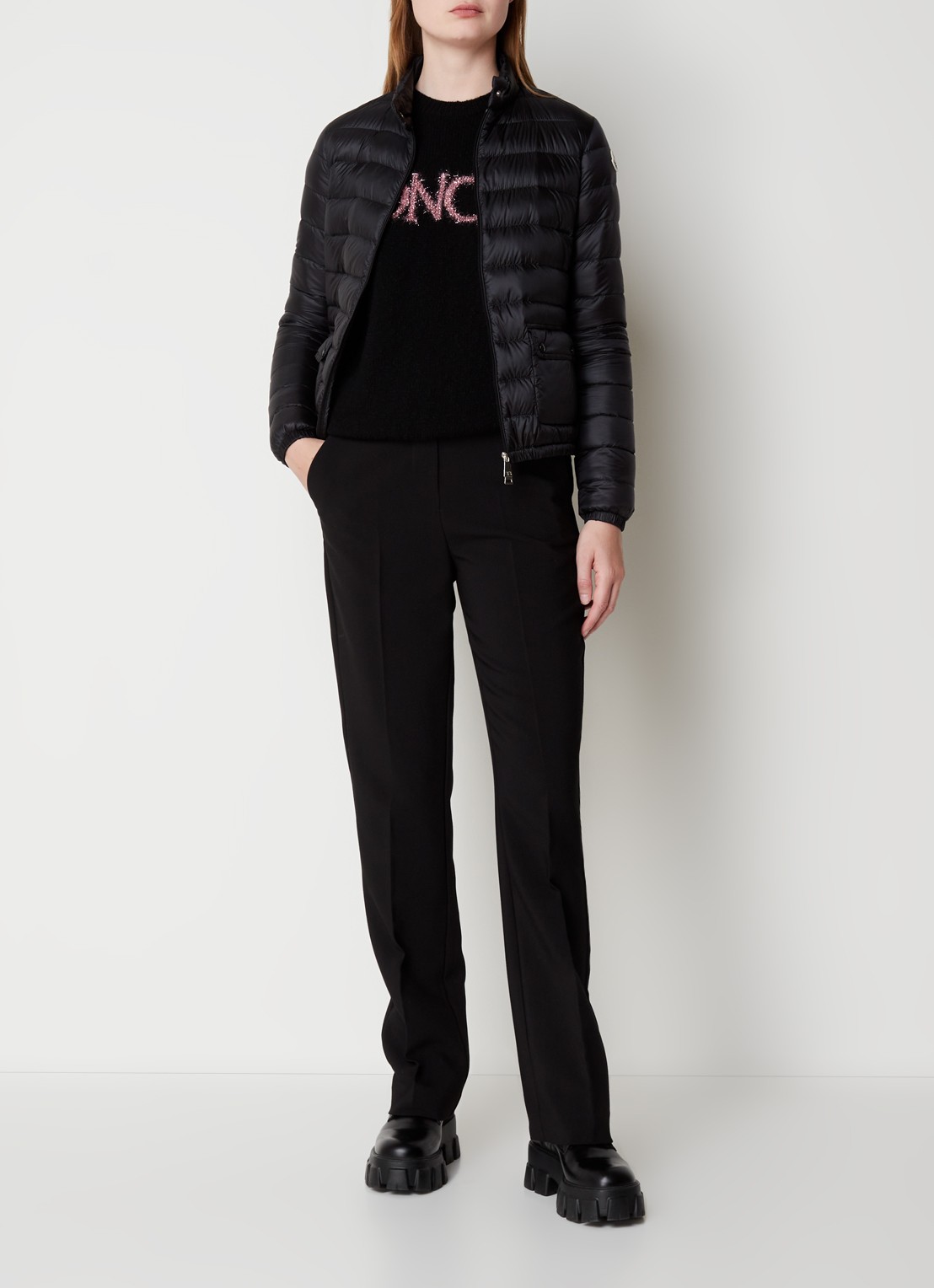 Moncler Lans gewatteerd jack met donsvulling met logoborduring - voorkant 6 zwart