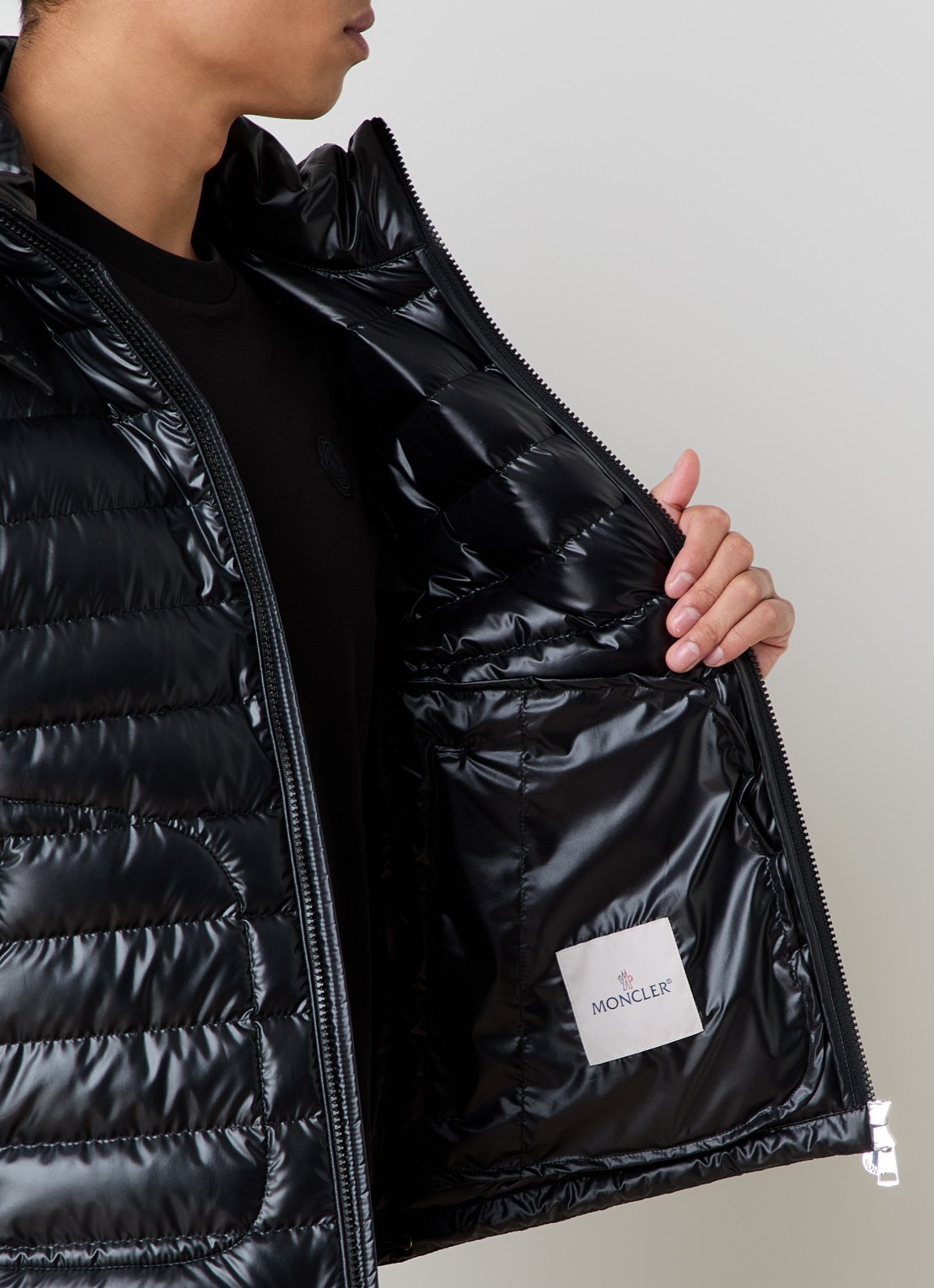 Moncler Lauros gewatteerd jack met donsvulling en afneembare capucon - detail 6 zwart