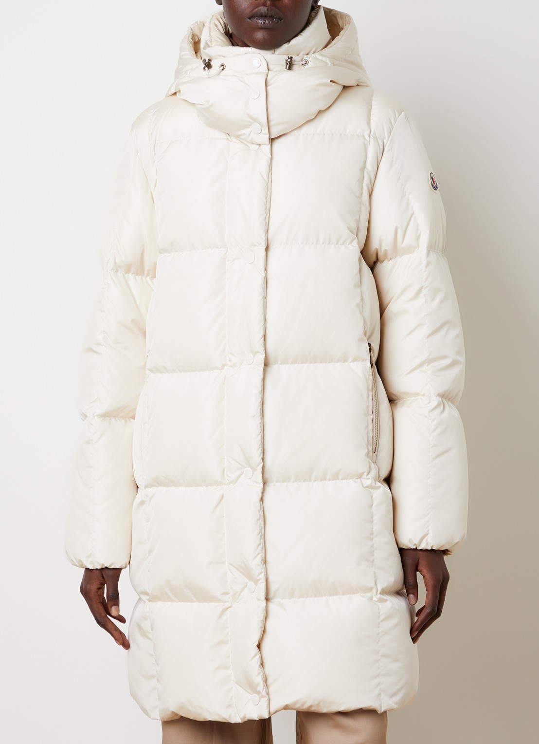 Moncler Litte puffer jack met donsvulling en ritszakken - detail 3 creme