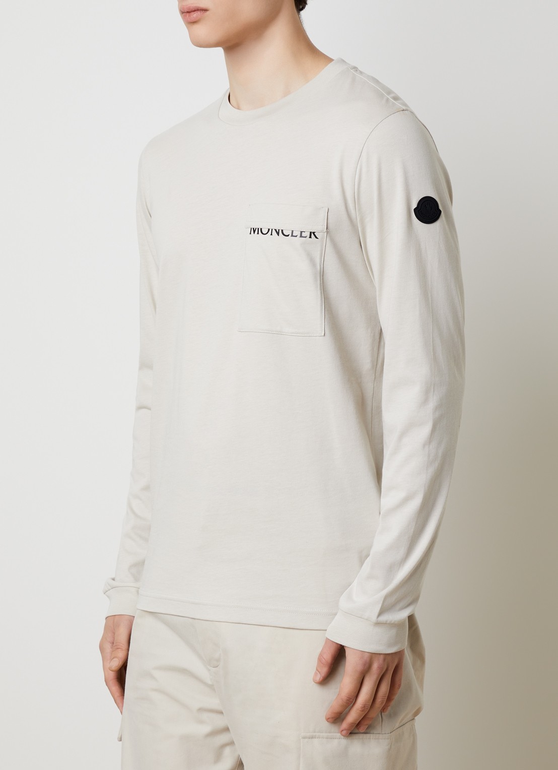 Moncler Longsleeve met borstzak - detail gebroken wit