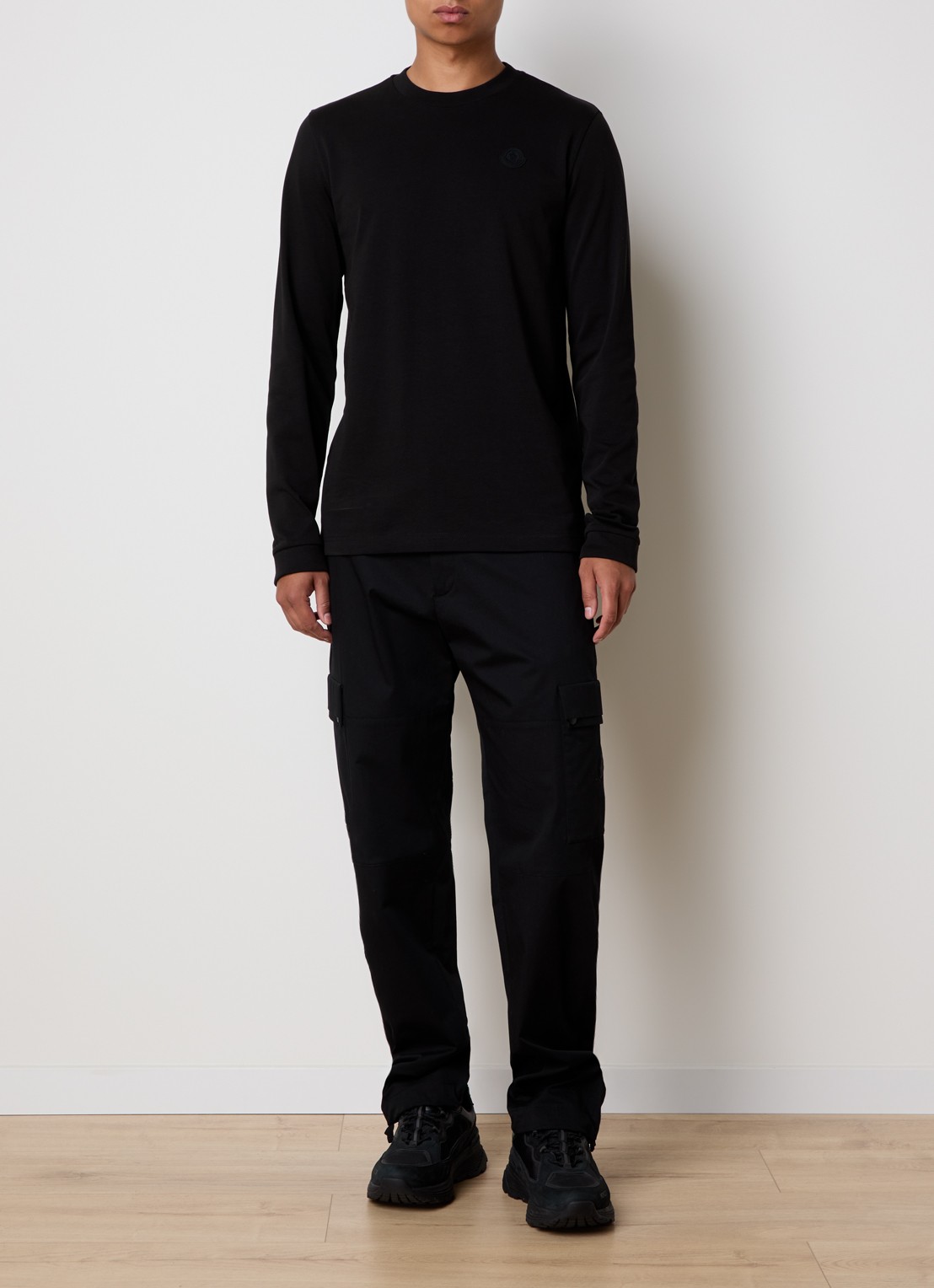 Moncler Longsleeve met logo- en backprint  - voorkant 2 zwart
