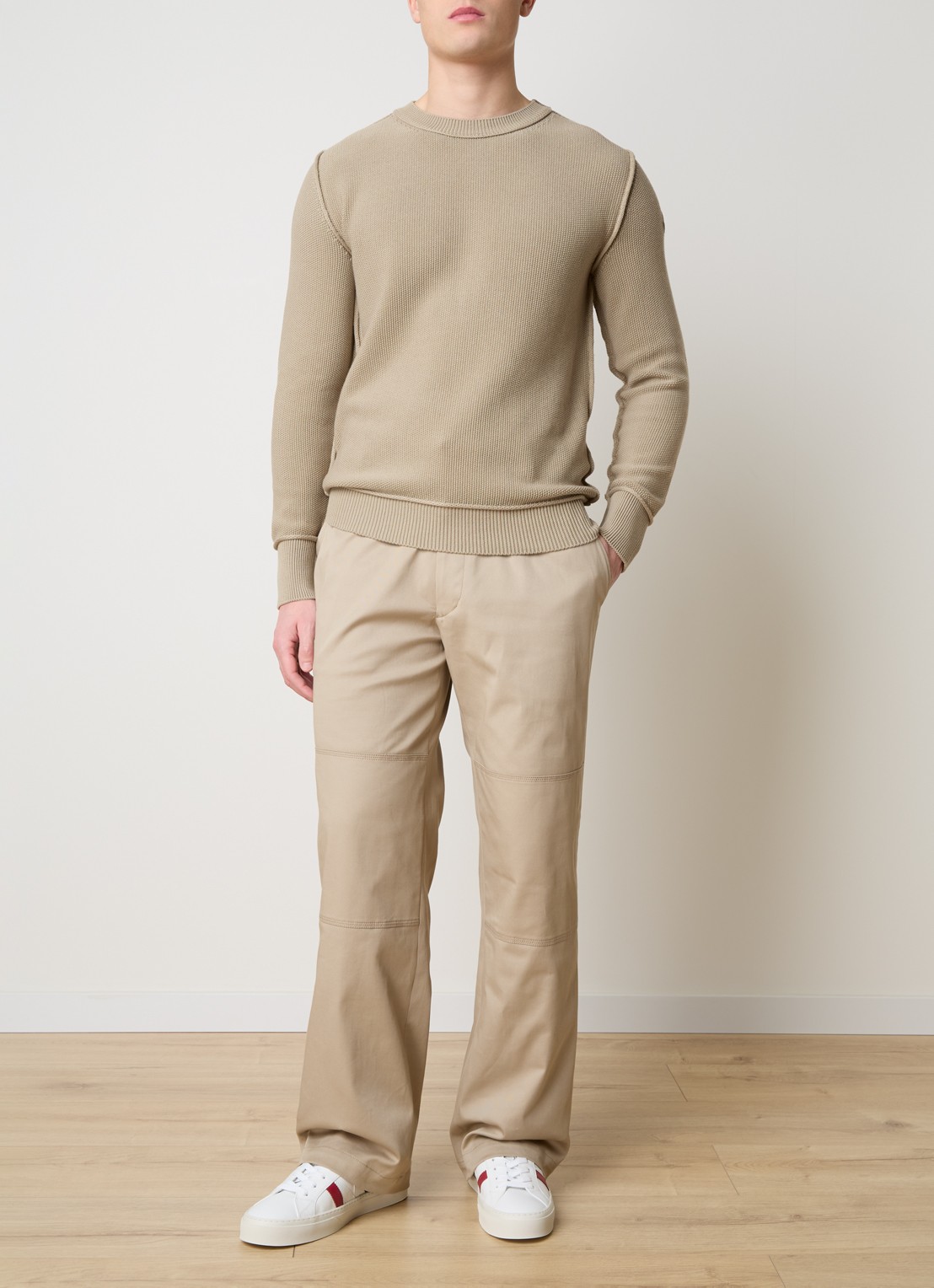 Moncler Loose fit chino met steekzakken - voorkant 3 khaki